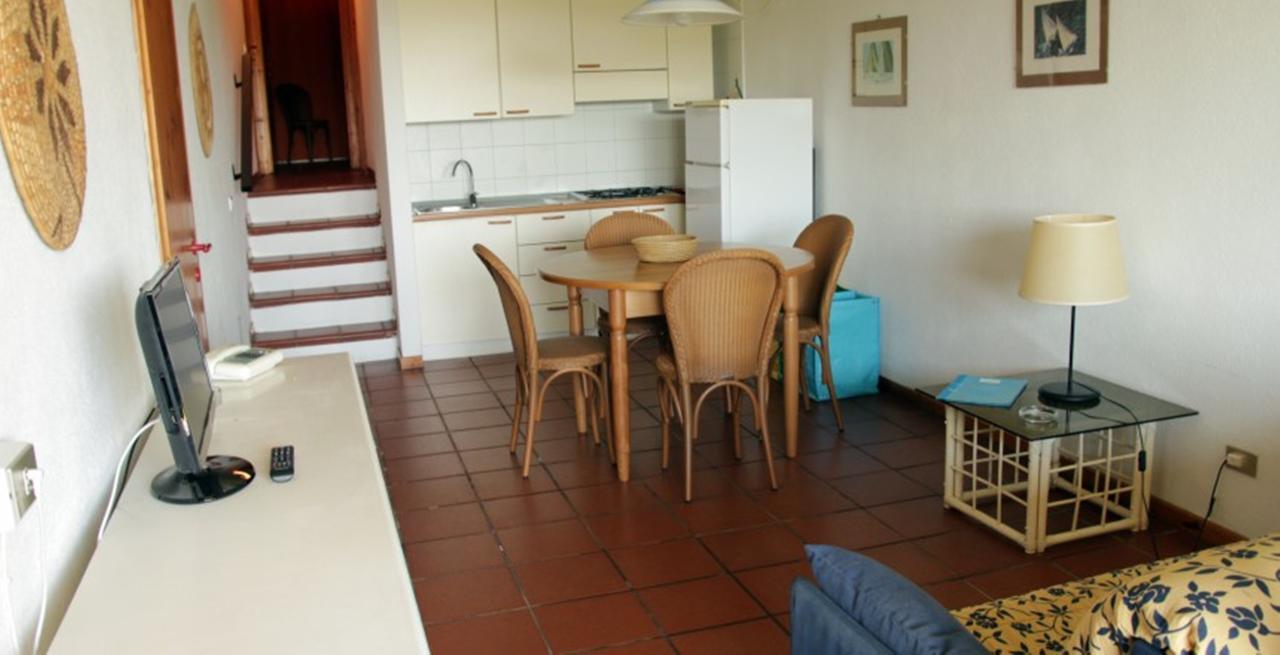Residence Portolaconia Appartamenti Cannigione Phòng bức ảnh